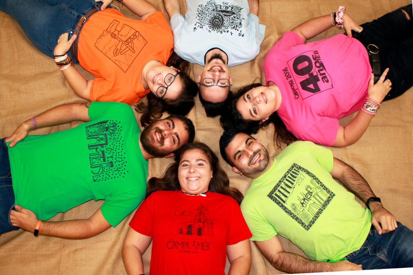 HAZTE VOLUNTARI@ EN AMEB